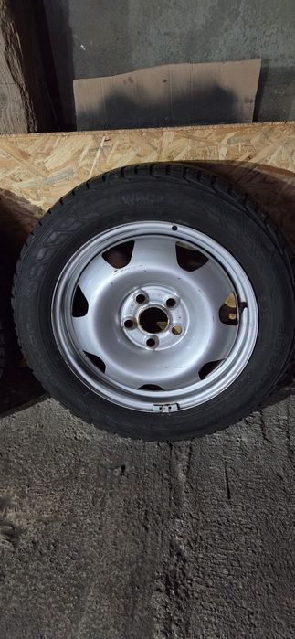 VW T5 оригинални джанти 215/60/16C  7J×16. ET55. 5×120. DOT2919
