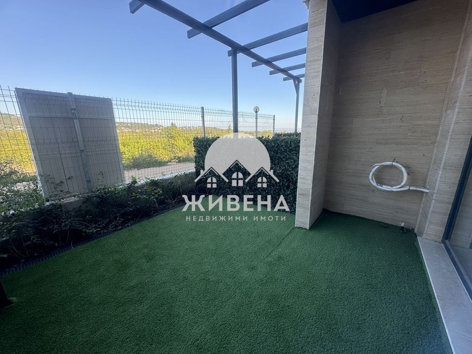 Продава се Едностаен апартамент в к.к. Св.Св. Константин и Елена - 30 кв.м за 1867 €/кв.м - Снимка #1