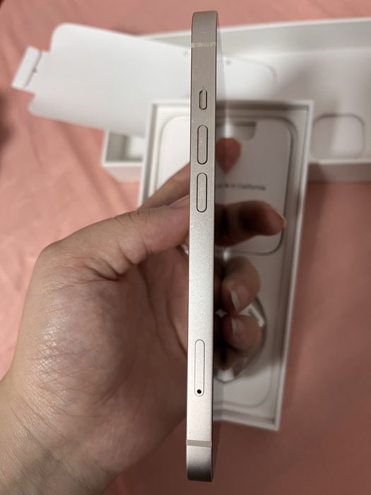 Продам Iphone 13 128гб