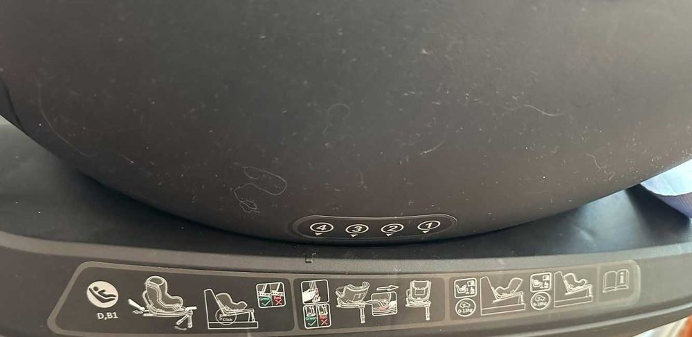 Детско столче за кола EasyGo Rotario (0-18 кг) ISOFIX, Въртящо се на 360°, Розово