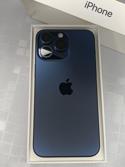 iPhone 15 Pro Max  ZP/A