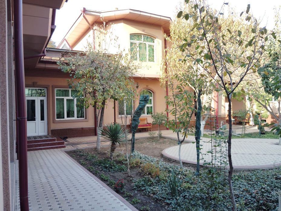 Продам Евро Дом 9ком 9соток спутник13 в доль дороги углавой + магазин