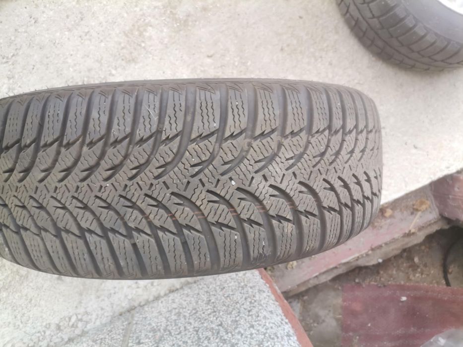 Зимни гуми с джанти 205/55/16 Renault