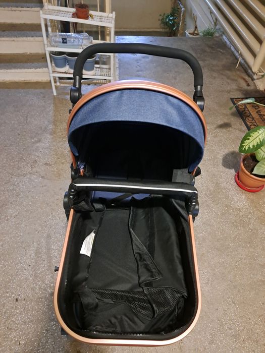 Vand carut  bebe landou