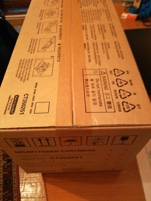 Vând cartuș imprimanta