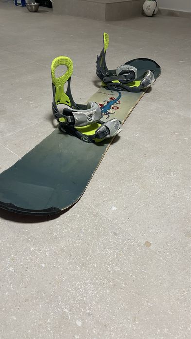 Сноуборд с автомати Drake 50 и ботуши