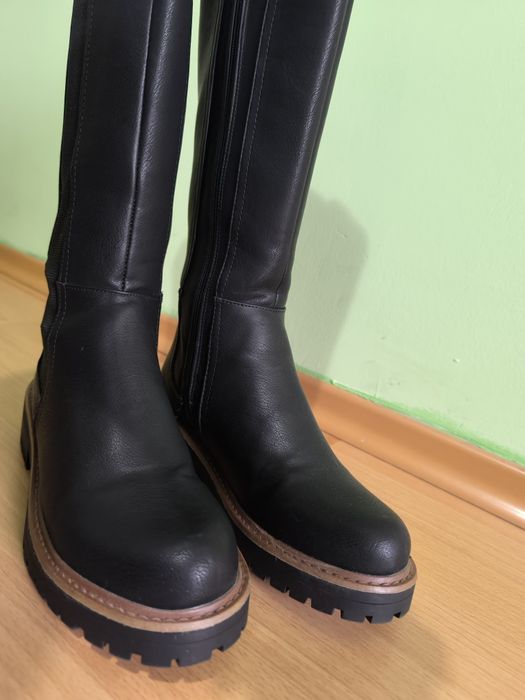 Продавам чизми 40 р