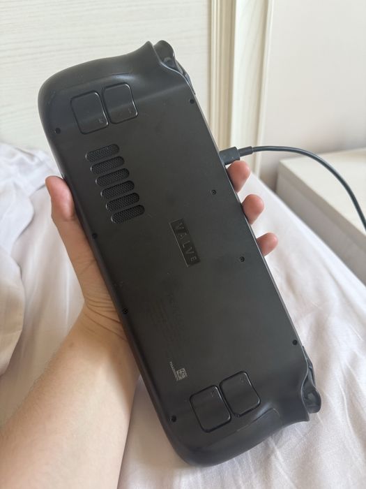 Steam deck 1TB LCD