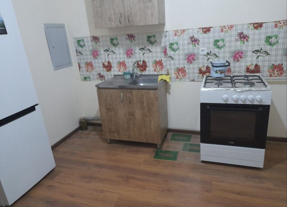 Сдается 2 ком Метро Беруний. За Университетом Миллий