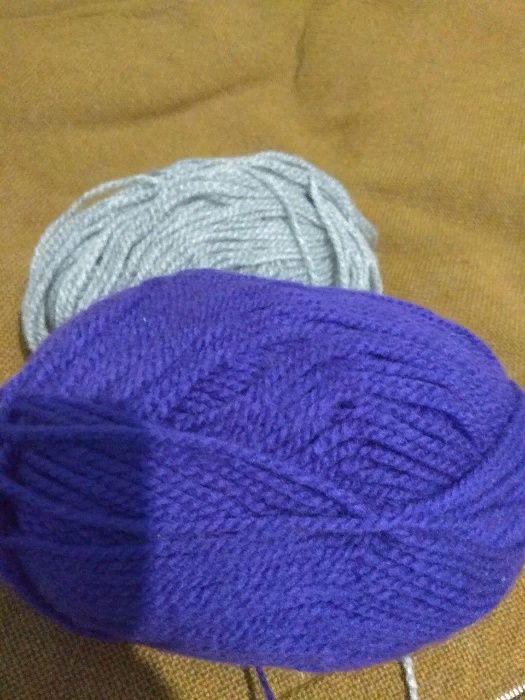 Пряжа акриловая. Новая.