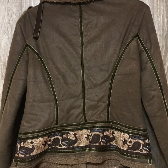 Дамско Яке набук с каракул