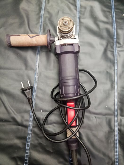 Продам болгарку 125