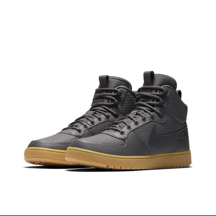 Nike court borough mid winter