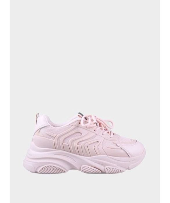 Женские кроссовки