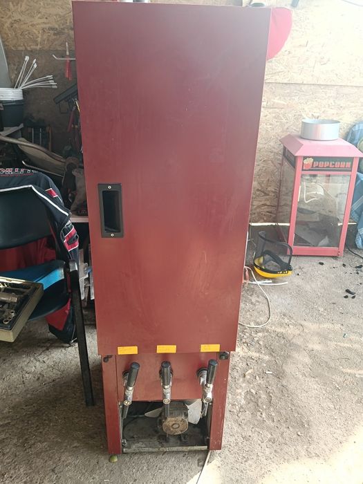 Dozator de vin functional