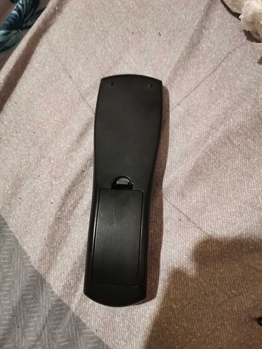 телевизор Toshiba 32HV10G (липса на звук)