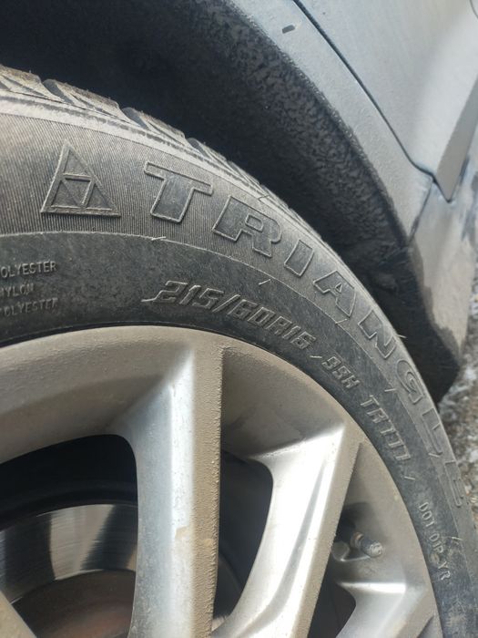 Продам шины автомобиля