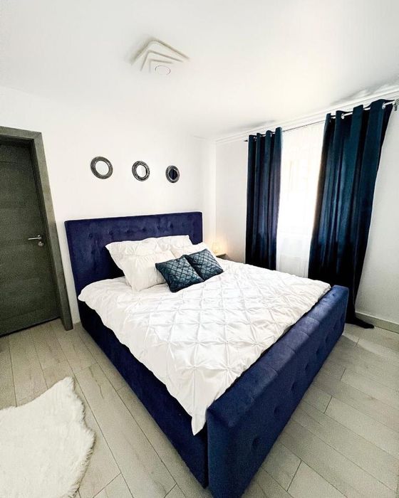 Cazare Apartament cu Jacuzzi Privat si Bucatarie