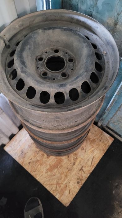 Диски мерседес...