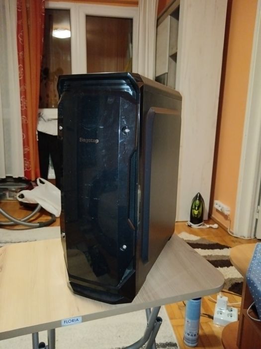 Vând pc AMD 8gb Ddr3 ieftin
