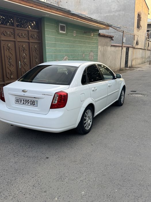 Продаётся Ласетти