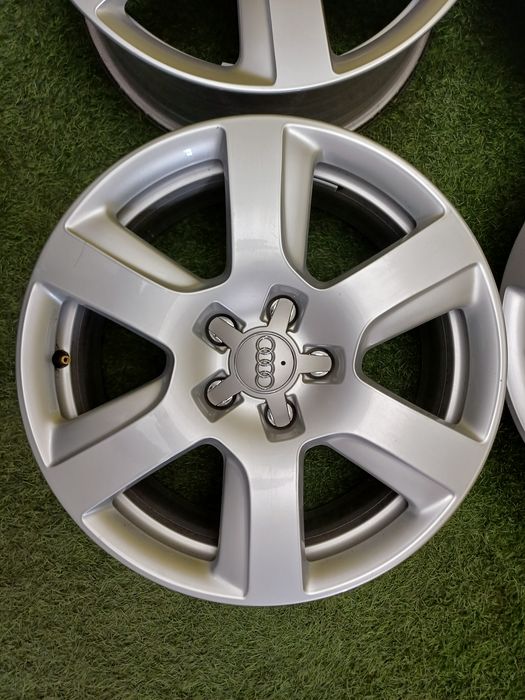 Диски R17 5x112 на Audi ОРИГИНАЛ
