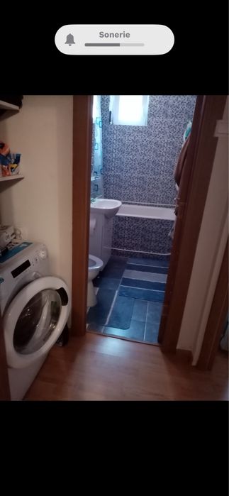 Inchiriez apartament  in Hateg