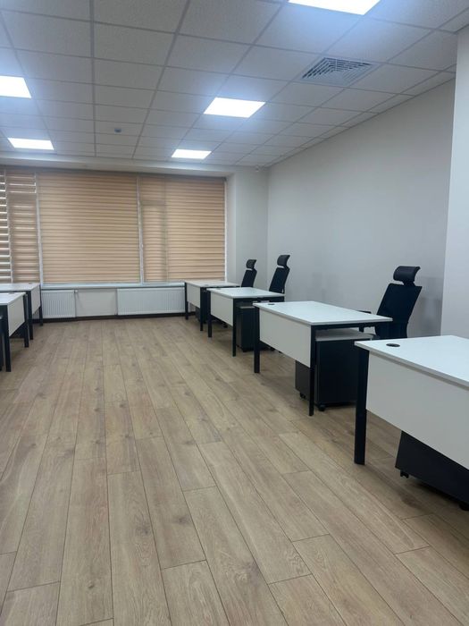 М.Улугбекский р-н. Сдам в аренду офисы премиум класса в центре города.