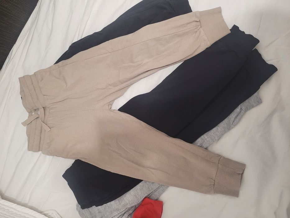 Lot pantaloni 104 hm