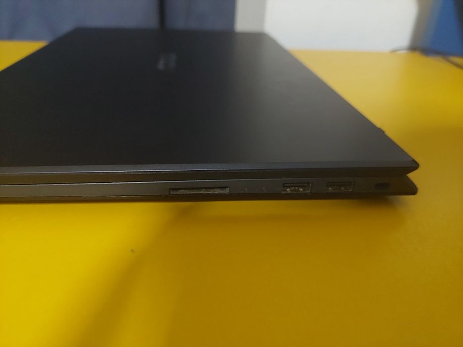 Laptop Asus Zenbook i5 9300h 16g GTX 1650