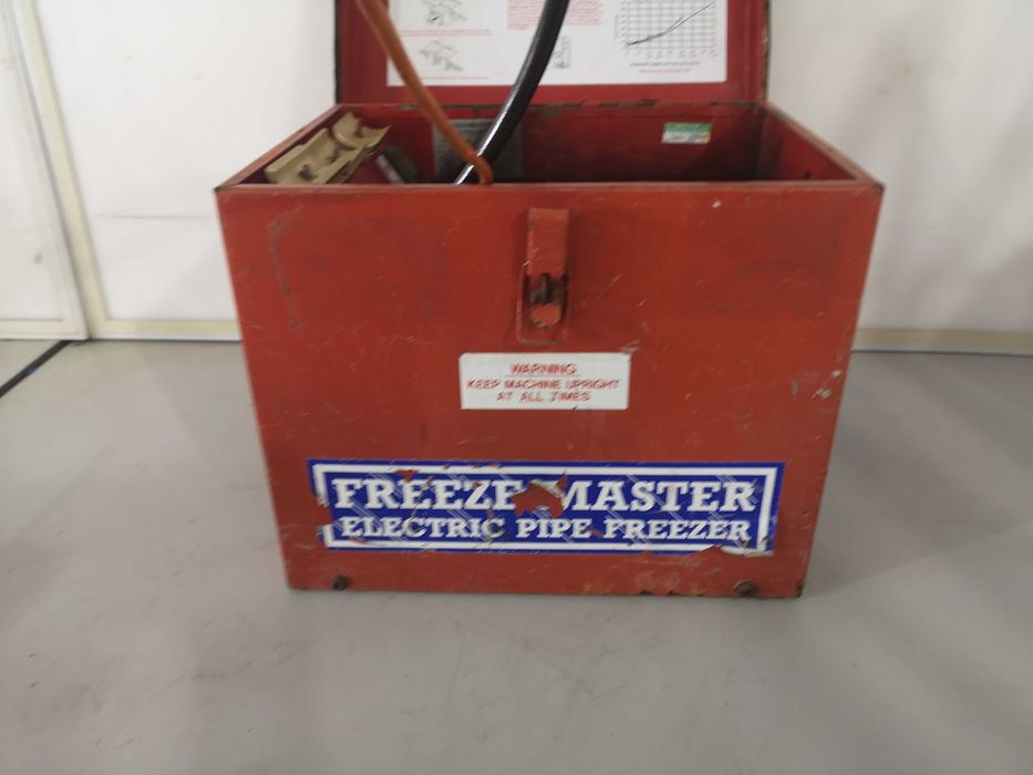 Машина за замразяване на тръби - FREEZE MASTER