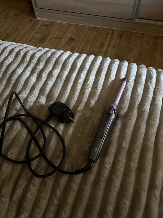 Продавам маша за коса