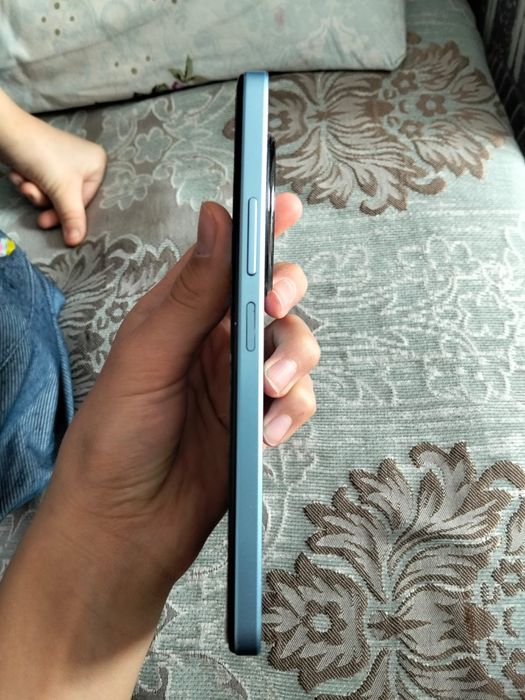 Редми А3 2025г 

Телефон в хор