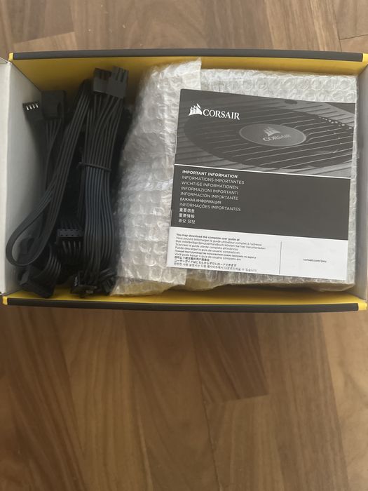 Sursa Corsair CX650M