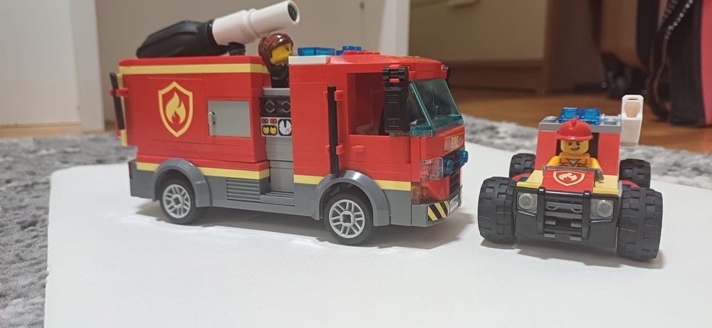 Lego Mașini de Pompieri