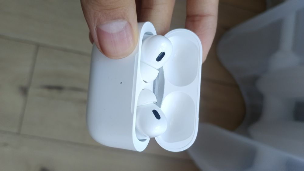 AirPods Pro наушники