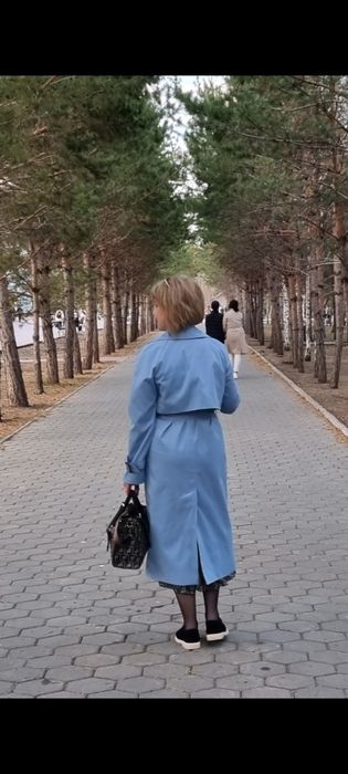 Плащ женский весенний