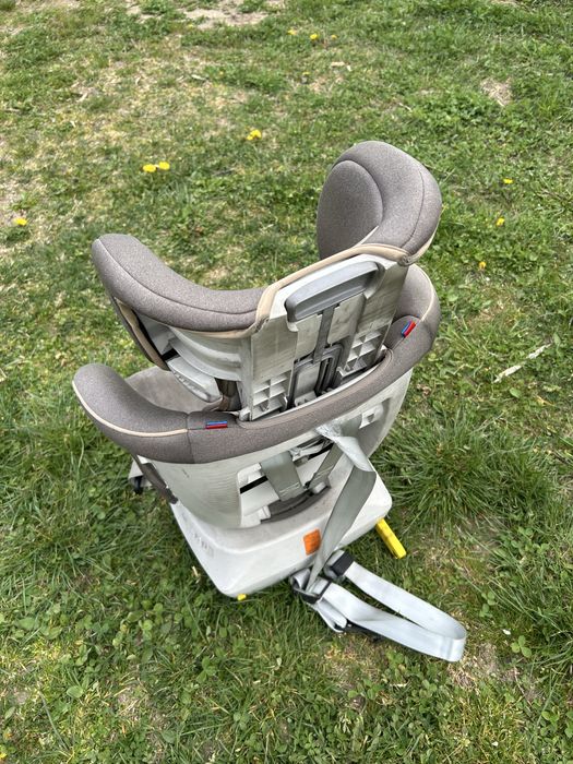 Scaun auto 360 grade cu isofix
