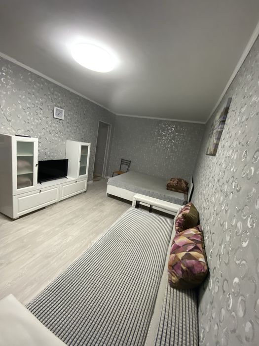 Сдам 1 ком.кв. кафе"Эдем" . Сутки, ночь