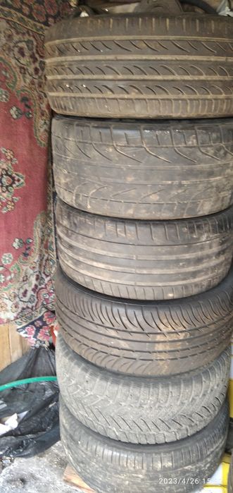 Продам шины  срочно