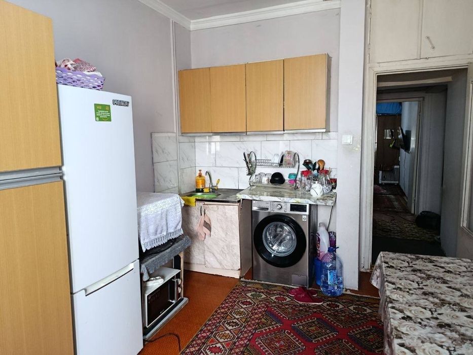 Срочно Квартира на Дружба Народов 2/9/9 общ пл 60м Отдельный вход