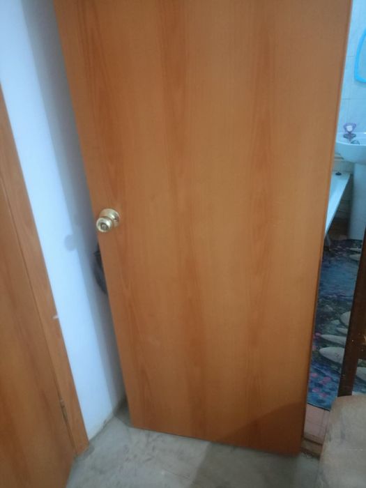 Двери межкомнатные, Есіктер