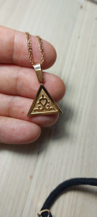 Золотой кулон 585 пр тумар