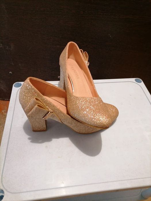 Обувь женская новая