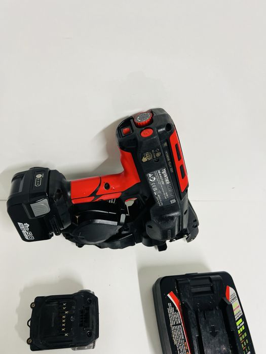 Max RB 443 T masina de legat fier beton