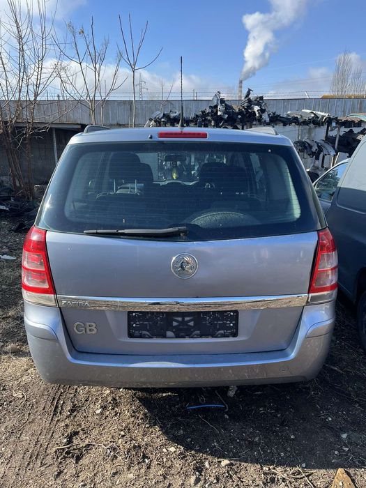 Opel Zafira B 1.6i 07г НА ЧАСТИ!!!