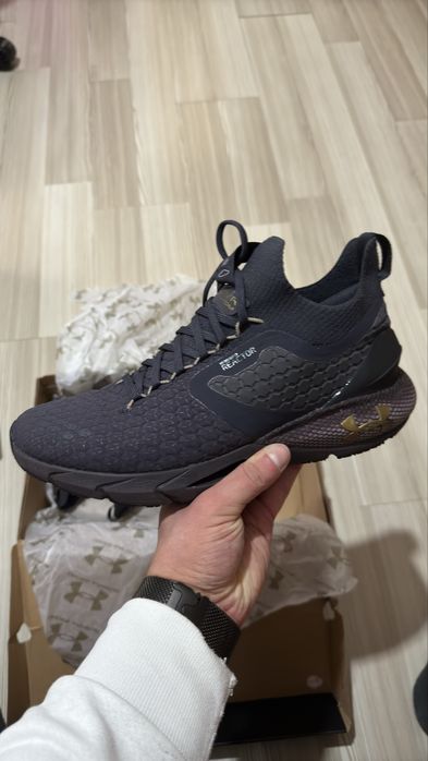 Under armour hovr phantom 2 coldgear reactor marimea 44,5
