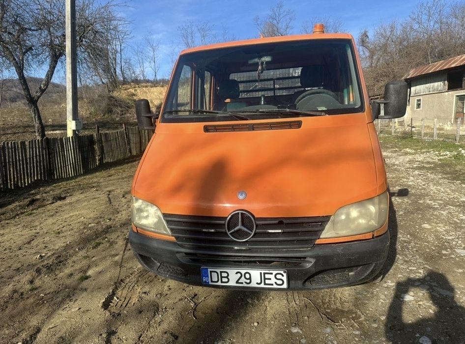 Mercedes-Benz Sprinter 208 – 2.2 Diesel – Stare foarte bună