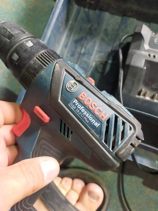 Шуруповёрт бош 18в