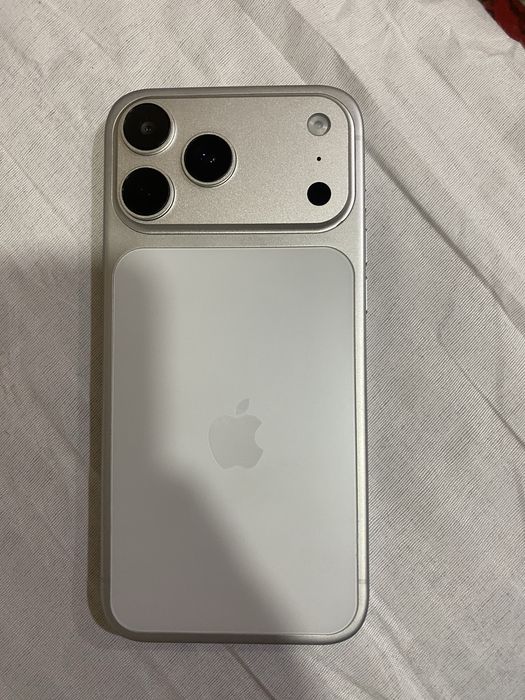 Айфон 17 про мах 1/1 Дубайски